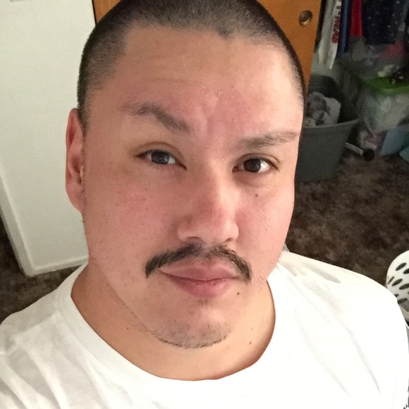 Meet your Posher, Manuel - Picture 1 of 1